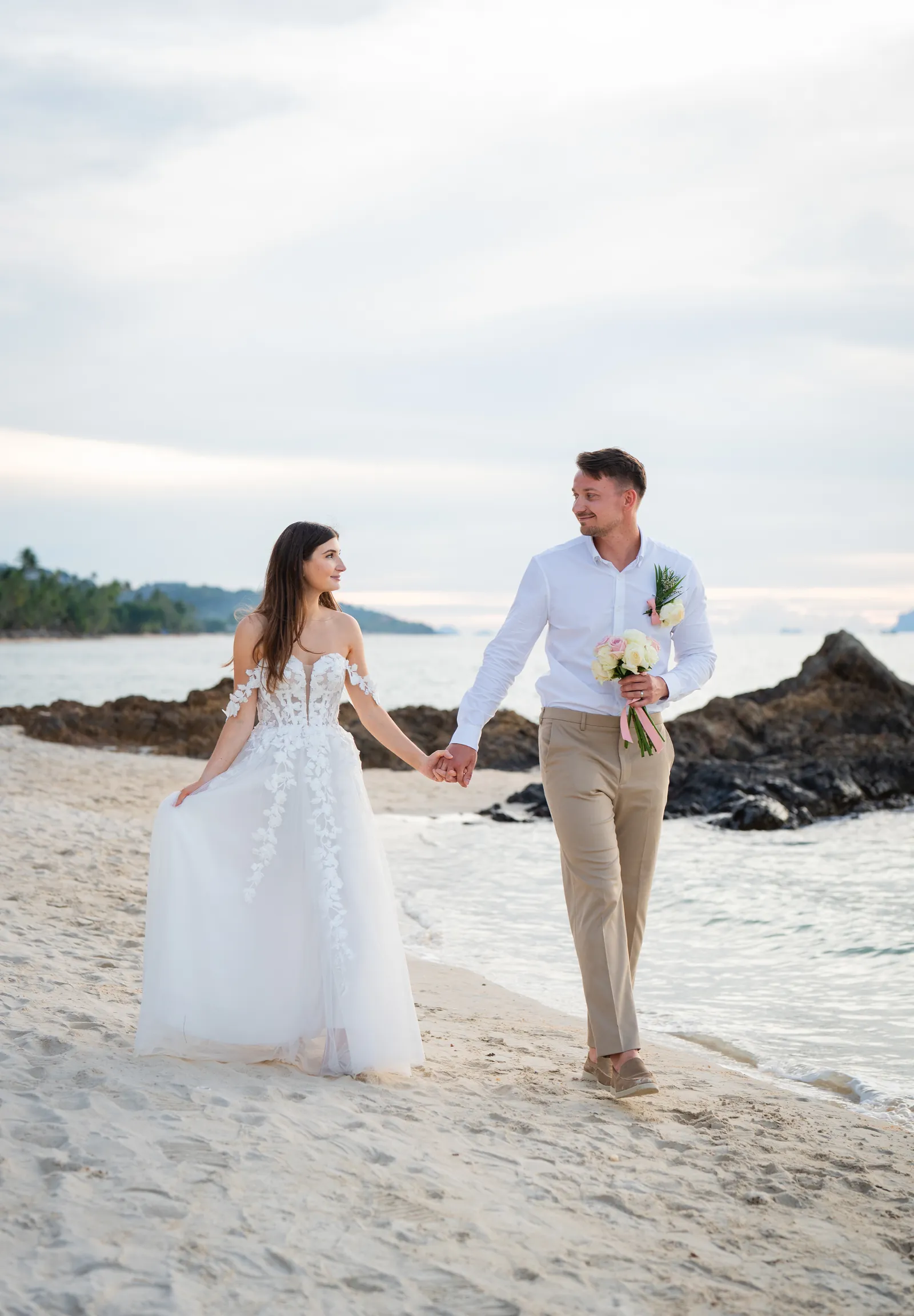 Cape Beach Villa wedding setting — photo 14